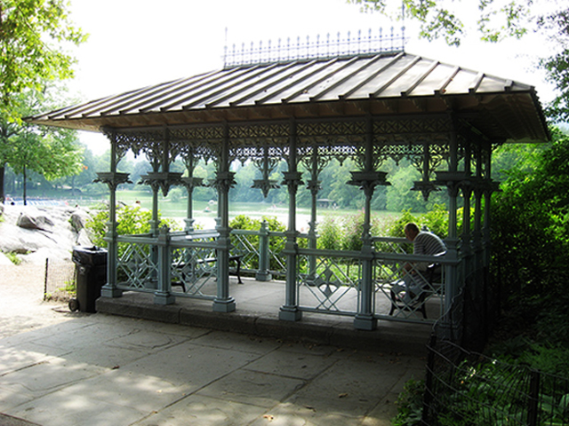 Strawberry Fields / Ladies Pavilion wedding ceremony location in Central Park